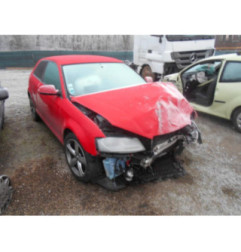 Verin de coffre AUDI A3 2 Photo n°5