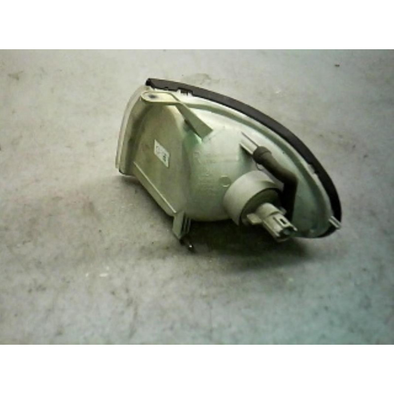 Optique avant secondaire droit (feux)(clignotant) HYUNDAI PONY 2