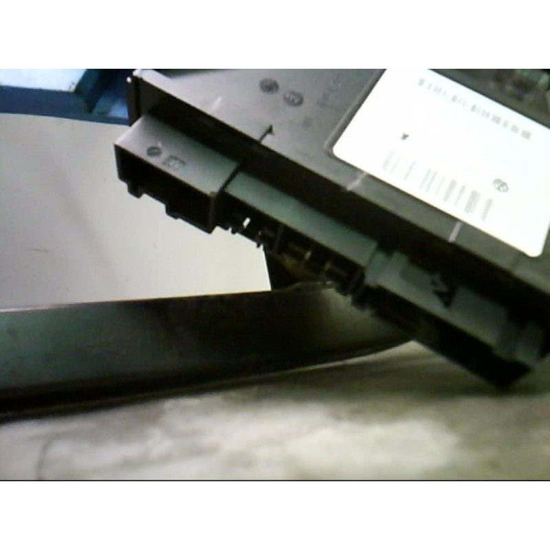 Moteur leve vitre avant gauche VOLKSWAGEN TOUAREG 1