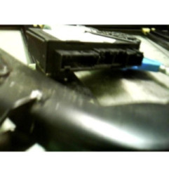 Moteur leve vitre arriere gauche VOLKSWAGEN TOUAREG 1