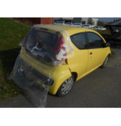 Feu arriere stop central PEUGEOT 107 Photo n°5