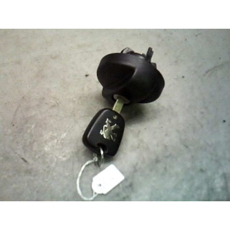 Bouchon de carburant PEUGEOT 307
