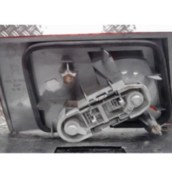 Feu arriere secondaire droit (feux) PEUGEOT 405 Photo n°3