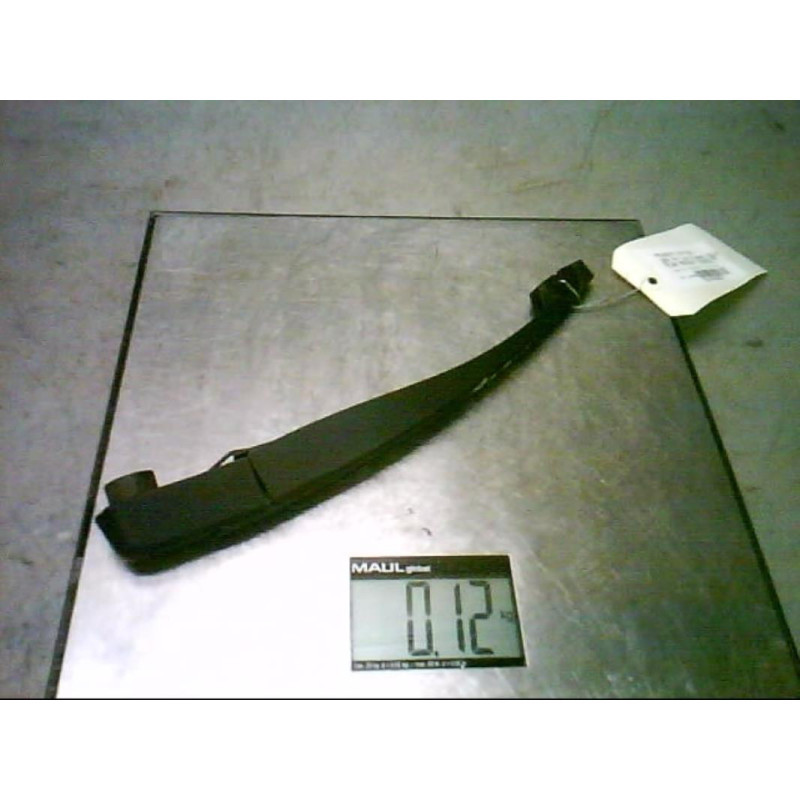 Bras essuie glace arriere PEUGEOT 208 1