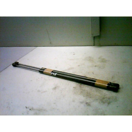 Verin de coffre FORD FIESTA 5 Photo n°1