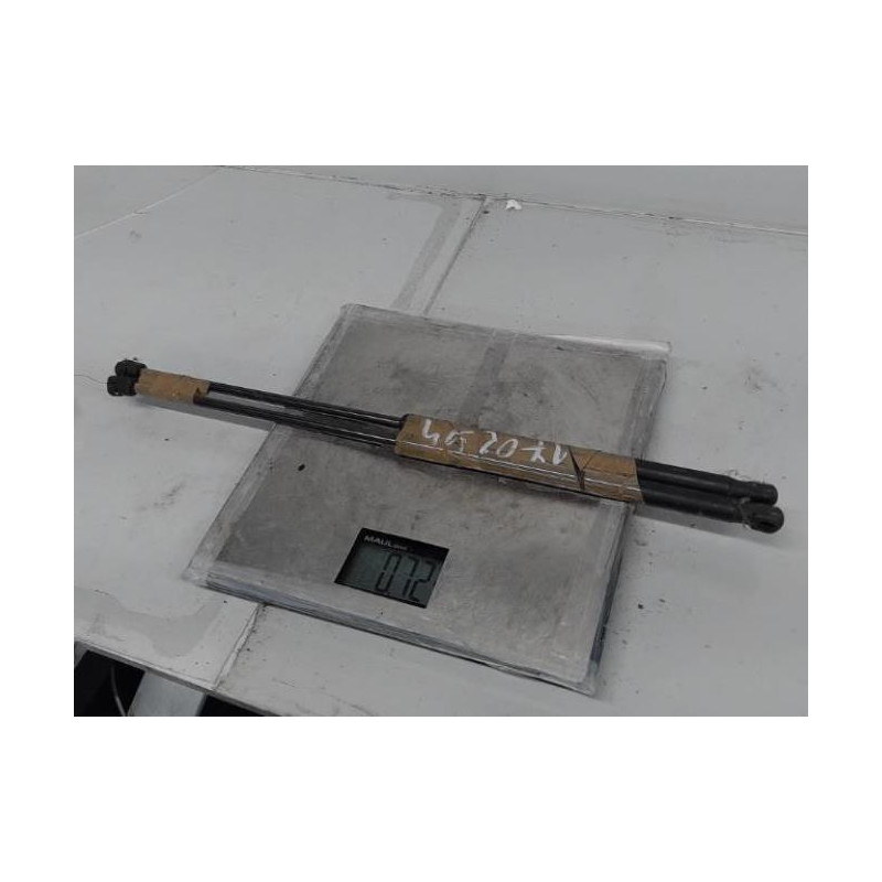 Verin de coffre MAZDA 6 1