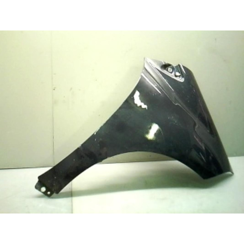 Aile avant droit MERCEDES CLASSE A 169