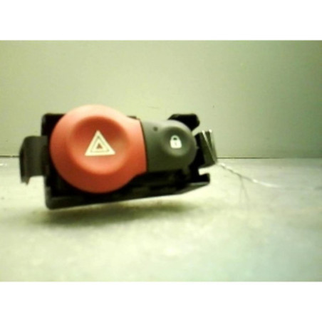 Bouton de warning RENAULT CLIO 3 Photo n°1