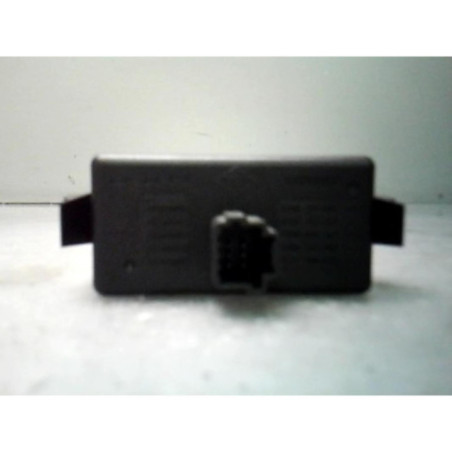 Bouton de warning RENAULT CLIO 3