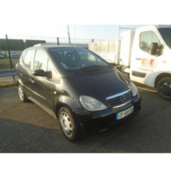 Feu arriere stop central MERCEDES CLASSE A 168 Photo n°3