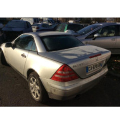 Compresseur clim MERCEDES CLASSE SLK 170 Photo n°8