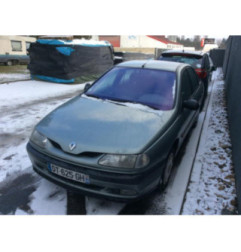 Verin de coffre RENAULT LAGUNA 1 Photo n°6