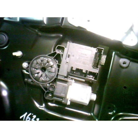Moteur leve vitre avant droit VOLKSWAGEN PASSAT 5