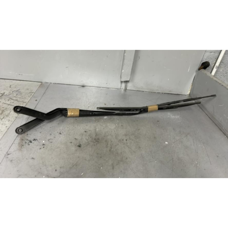 Bras essuie glace avant FORD FUSION