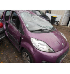 Verin de coffre PEUGEOT 107 Photo n°4