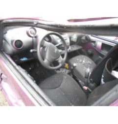 Verin de coffre PEUGEOT 107 Photo n°5