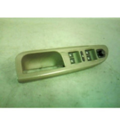 Interrupteur de leve vitre avant gauche VOLKSWAGEN PASSAT 5 Photo n°1