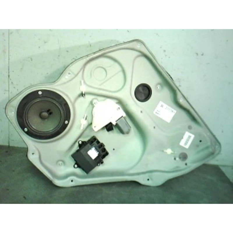 Moteur leve vitre arriere droit MERCEDES CLASSE B 245