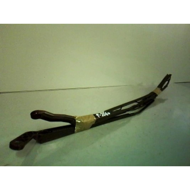 Bras essuie glace avant PEUGEOT 206+
