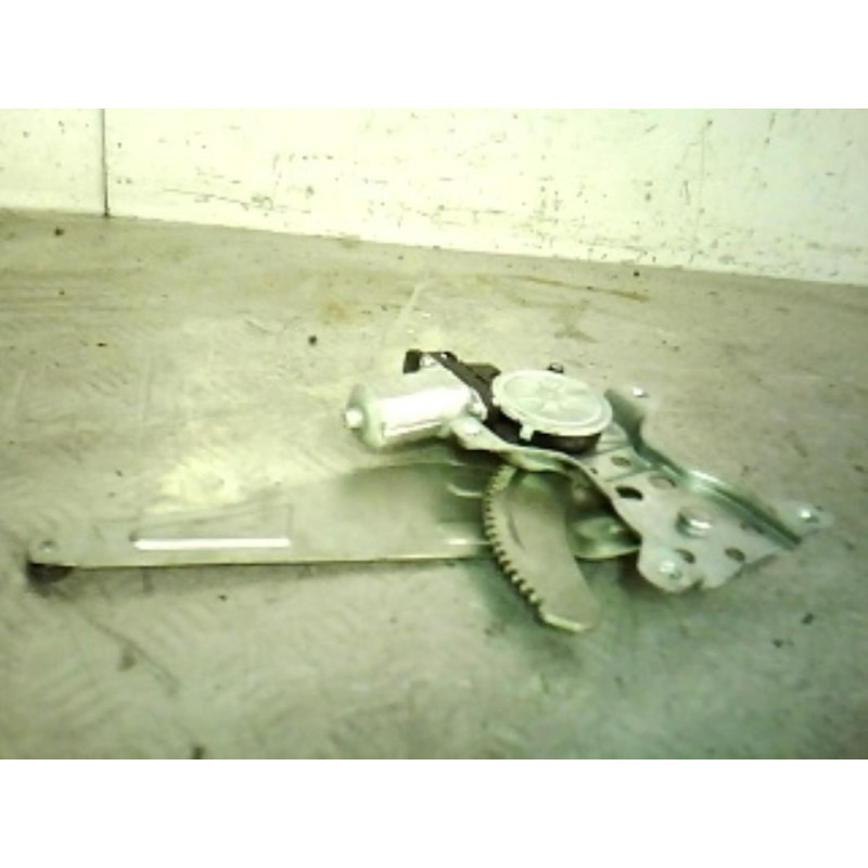 Moteur leve vitre arriere gauche SUZUKI SWIFT 3