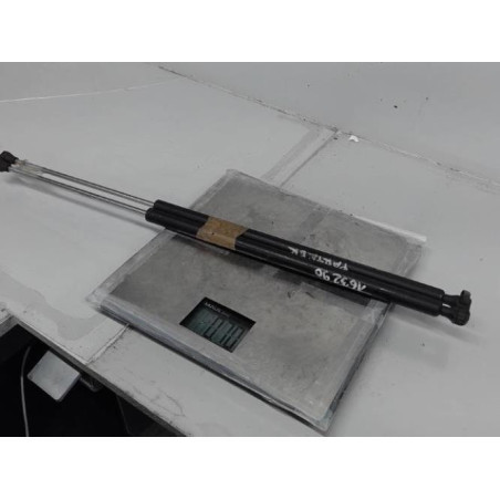 Verin de coffre PEUGEOT PARTNER 1 Photo n°1