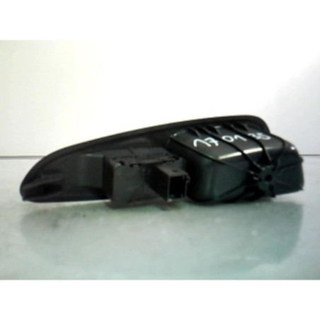 Interrupteur de leve vitre arriere droit PEUGEOT 308 1