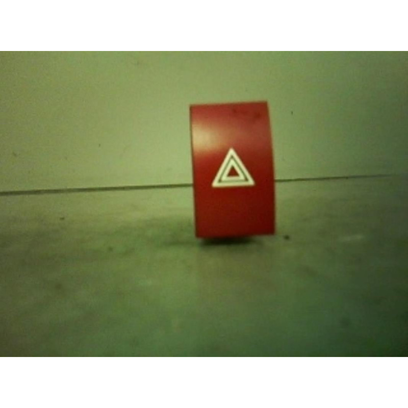 Bouton de warning KIA PICANTO 1