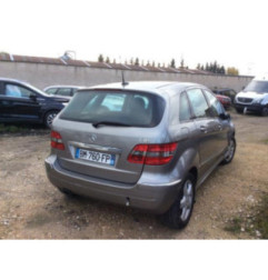 Eclairage de plafonnier MERCEDES CLASSE B 245 Photo n°5