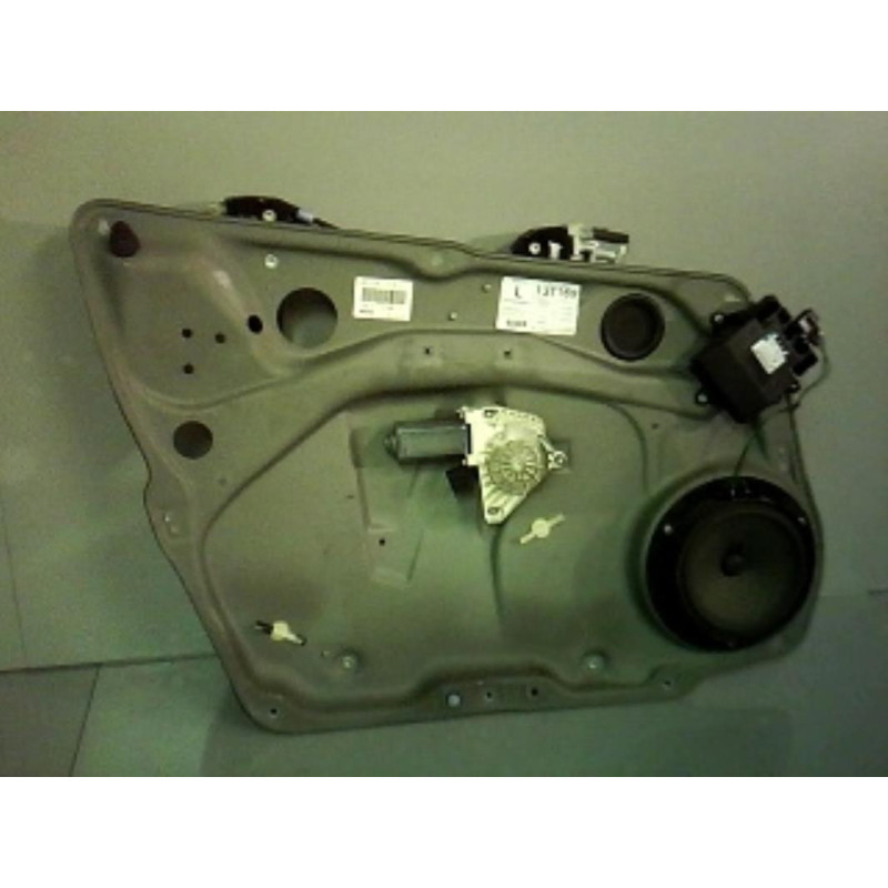Moteur leve vitre avant gauche MERCEDES CLASSE B 245