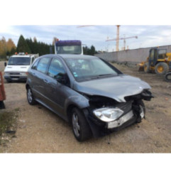 Moteur leve vitre avant gauche MERCEDES CLASSE B 245 Photo n°7