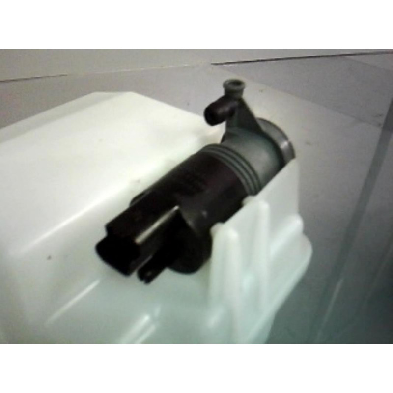 Vase de lave glace MERCEDES CLASSE B 245