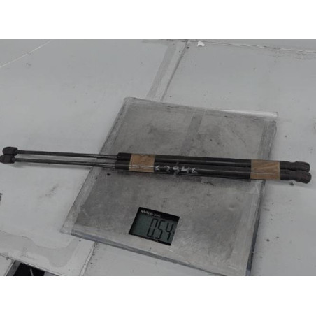 Verin de coffre MAZDA 2 1