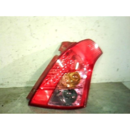 Feu arriere principal droit (feux) SUZUKI SWIFT 3 Photo n°1