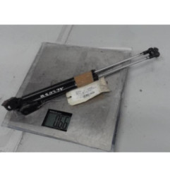 Verin de coffre SUZUKI SWIFT 3 Photo n°3