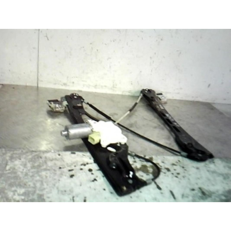 Moteur leve vitre avant droit MERCEDES CLASSE E 211