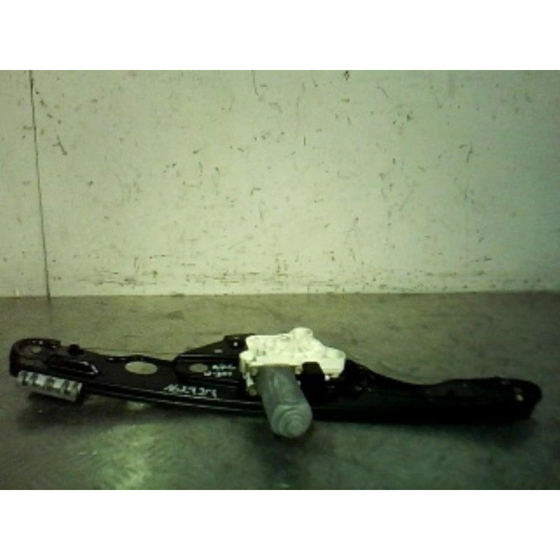 Moteur leve vitre arriere gauche MERCEDES CLASSE E 211