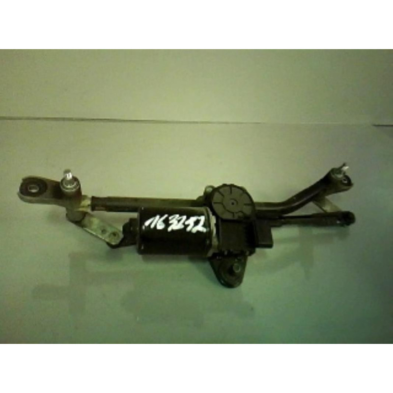Moteur essuie glace avant KIA PICANTO 1