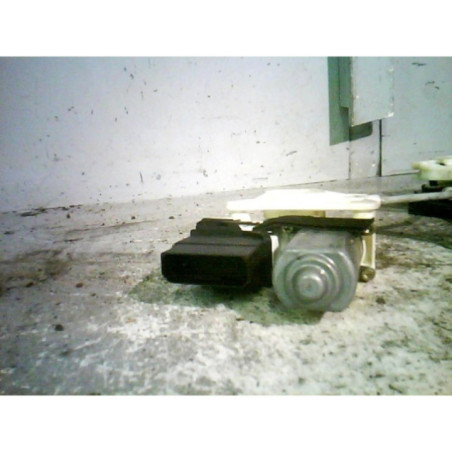 Moteur leve vitre arriere gauche SEAT TOLEDO 3