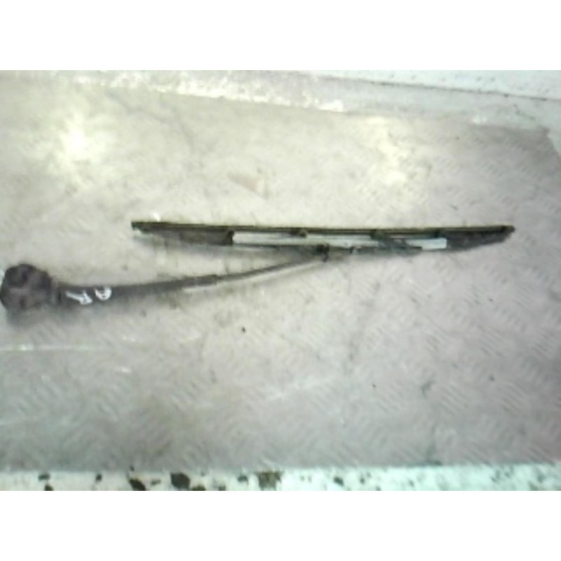 Bras essuie glace arriere ROVER 200 2