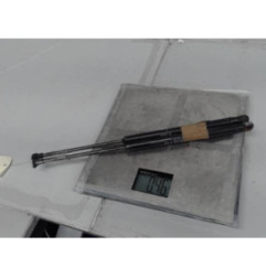 Verin de coffre VOLKSWAGEN FOX Photo n°1