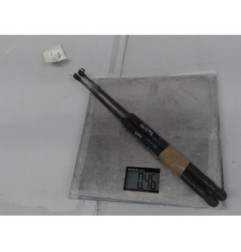 Verin de coffre VOLKSWAGEN FOX Photo n°3