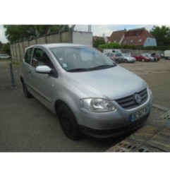 Verin de coffre VOLKSWAGEN FOX Photo n°7