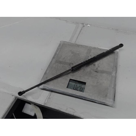 Verin de coffre PEUGEOT 107