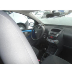 Verin de coffre PEUGEOT 107 Photo n°7