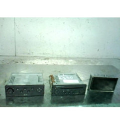 Autoradio d'origine RENAULT LAGUNA 2 Photo n°1