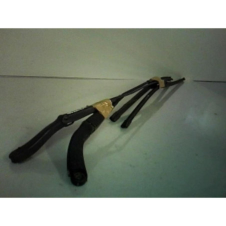 Bras essuie glace avant MERCEDES CLASSE B 245