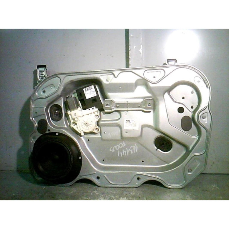 Moteur leve vitre avant droit FORD FOCUS 2