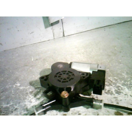 Moteur leve vitre avant droit MAZDA 3 1