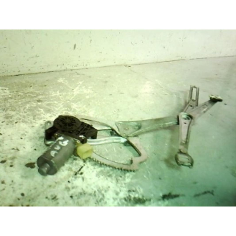 Moteur leve vitre avant gauche MERCEDES CLASSE E 210