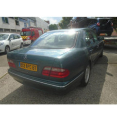 Moteur leve vitre avant gauche MERCEDES CLASSE E 210 Photo n°5